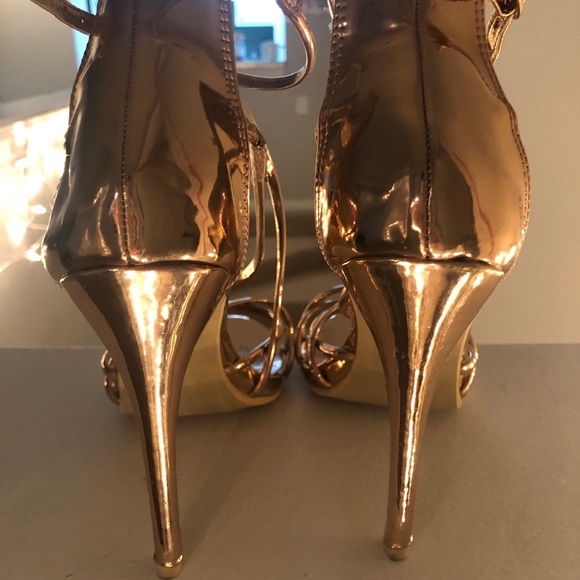 Rose gold strappy heels 😍 - Picture 4 of 5